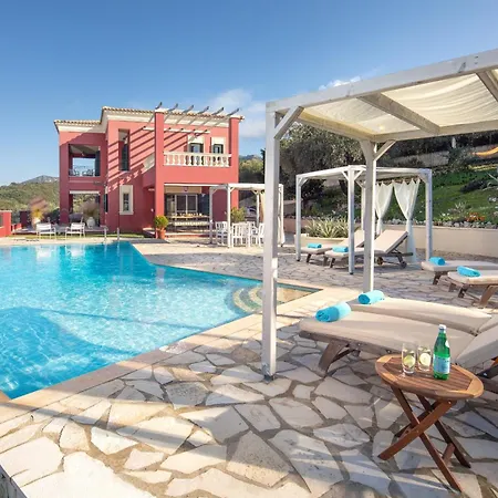 Red Queen Villa *