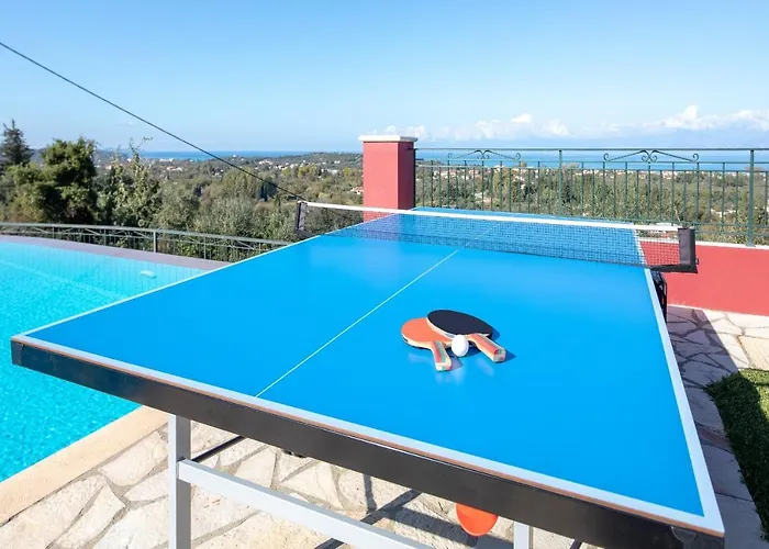 Villa Red Queen