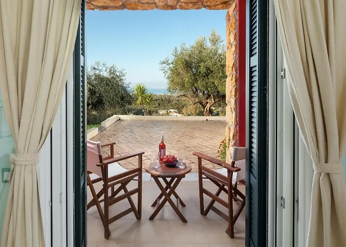 Villa Red Queen