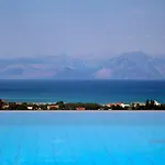 Red Queen Villa *